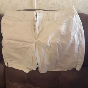 Khaki shorts size 16 Medium